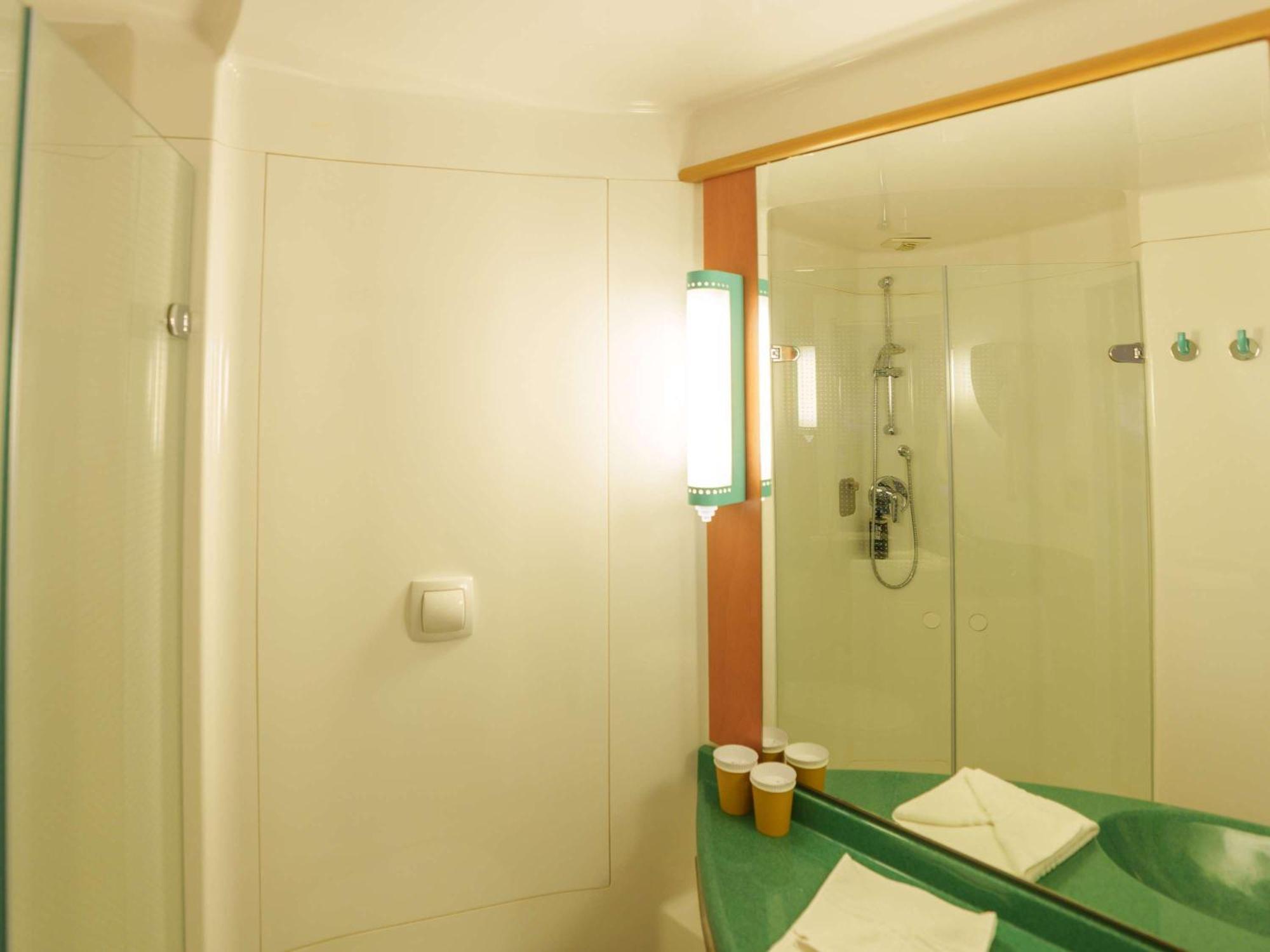 Ibis Laon Hotel Exterior photo